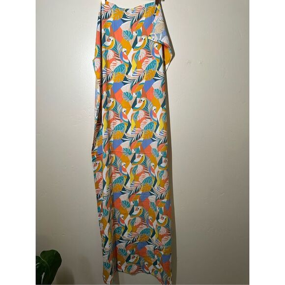 Volcom Colorful Birds of Paradise Orange and Teal Beach Sarong - Picture 4 of 4